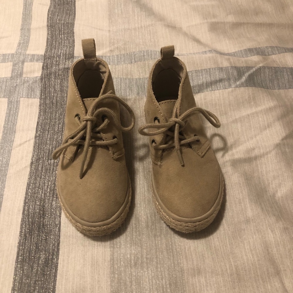 Old Navy toddler boy shoes